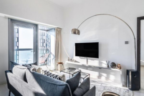 GuestReady - Stunning Ocean Views Cayan Tower